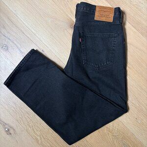 Levis 568 Loose Straight Jeans in Black
